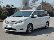Toyota Sienna 2016