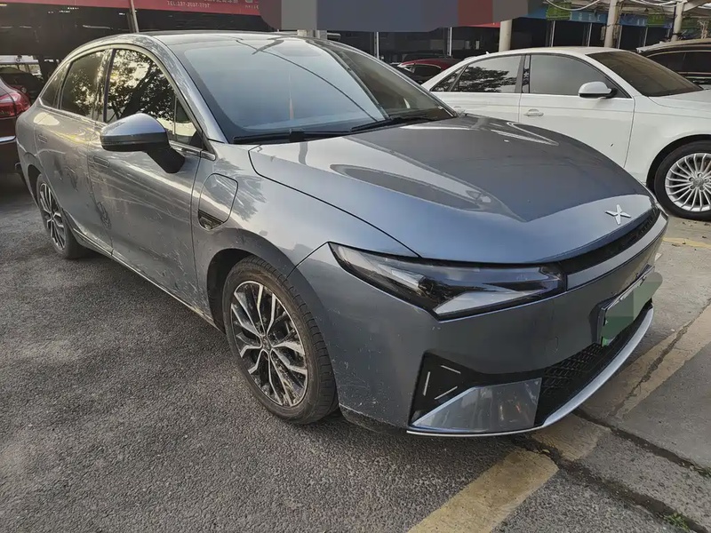 XPeng P5