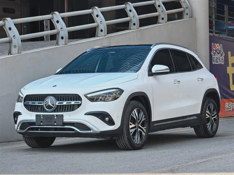 Mercedes-Benz GLA-Class