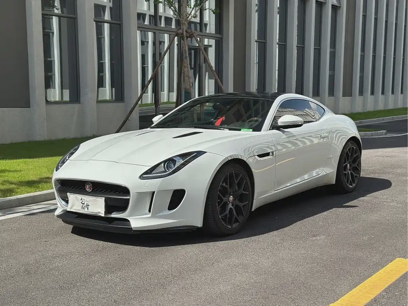 Jaguar F-TYPE