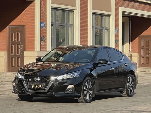 Nissan Teana 2022