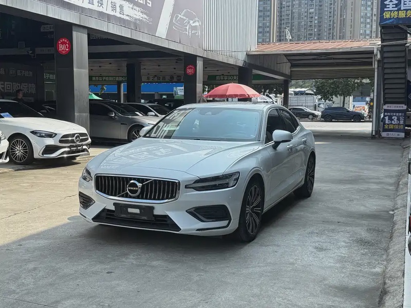Volvo S60