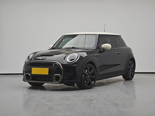 MINI Other 2022