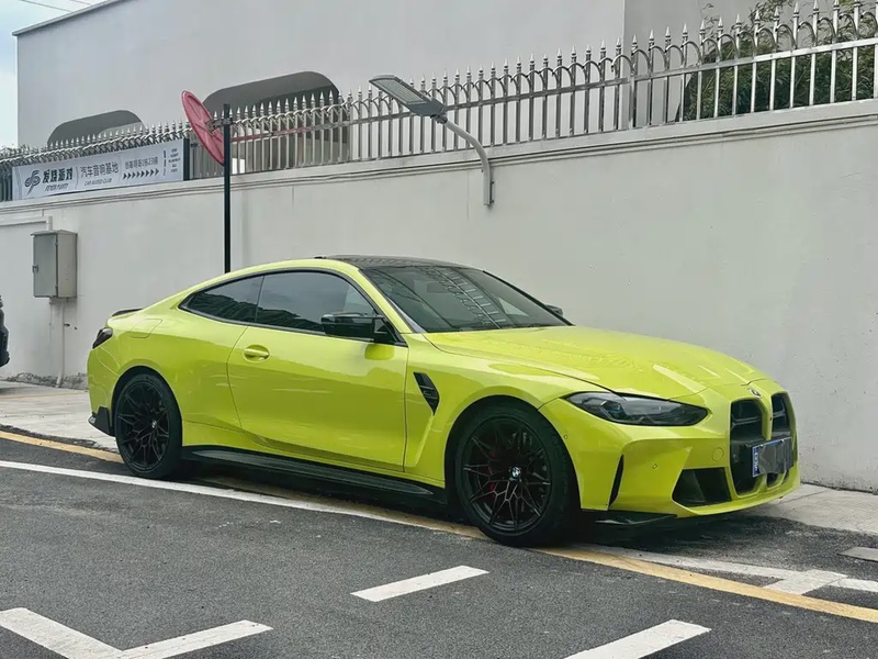 BMW M4