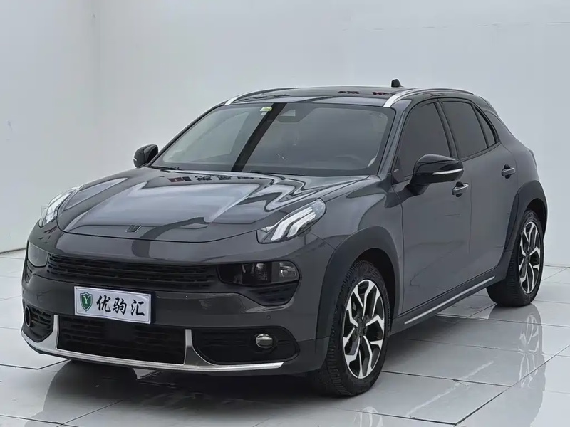 Lynk & Co 02