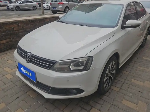 Volkswagen Sagitar 2014