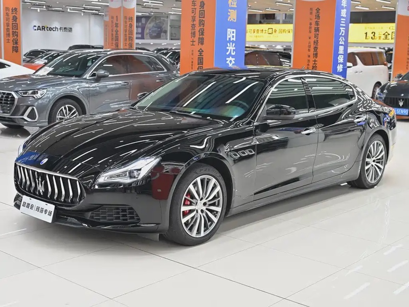 Maserati Quattroporte