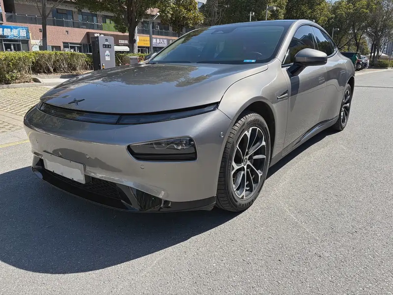XPeng P7