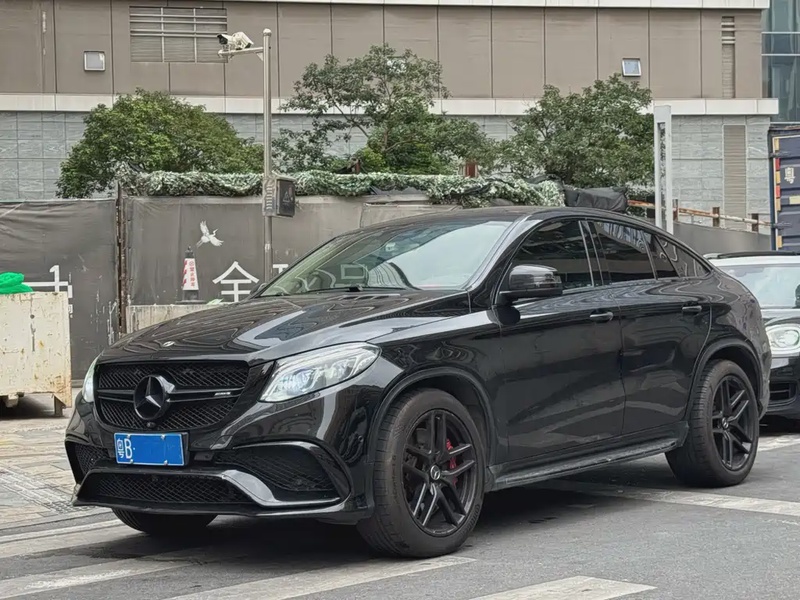 Mercedes-Benz GLE-Class