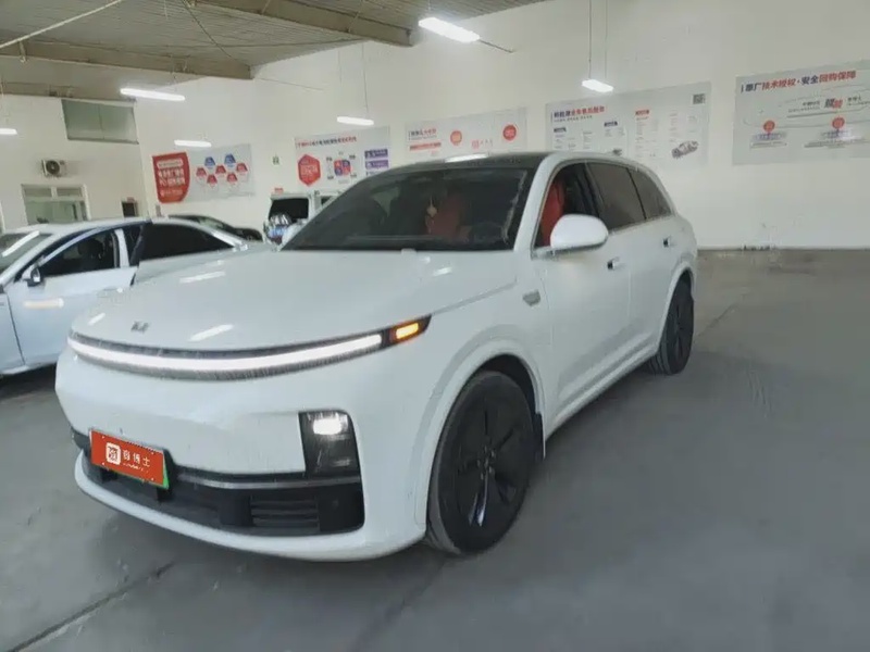 Li Auto L7