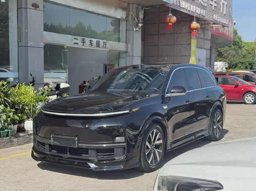 Li Auto L8 2023