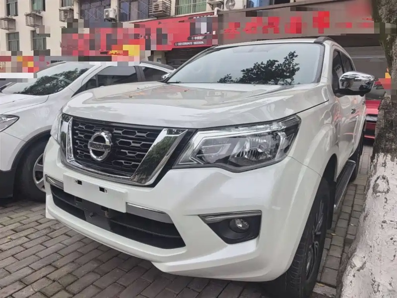 Nissan Terra