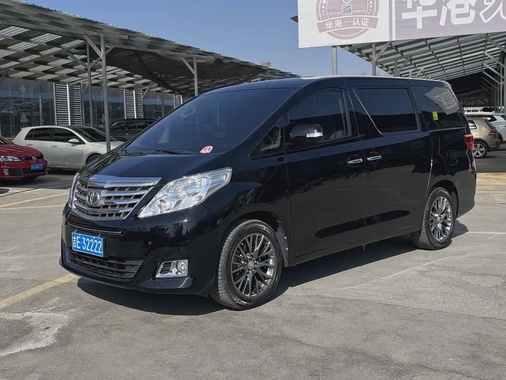 Toyota Alphard 2015