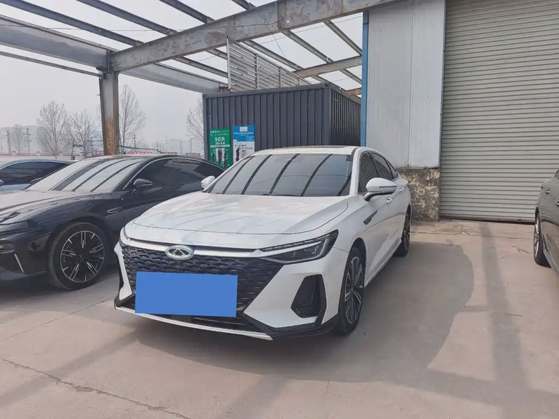 Chery Arrizo 8