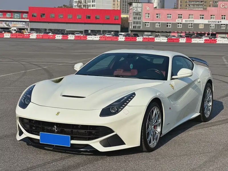 Ferrari F12