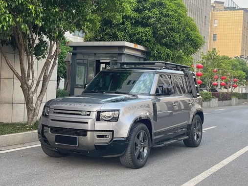Land Rover Defender 2022
