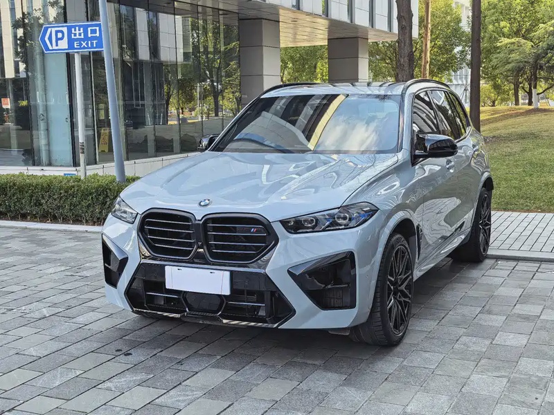 BMW X5M