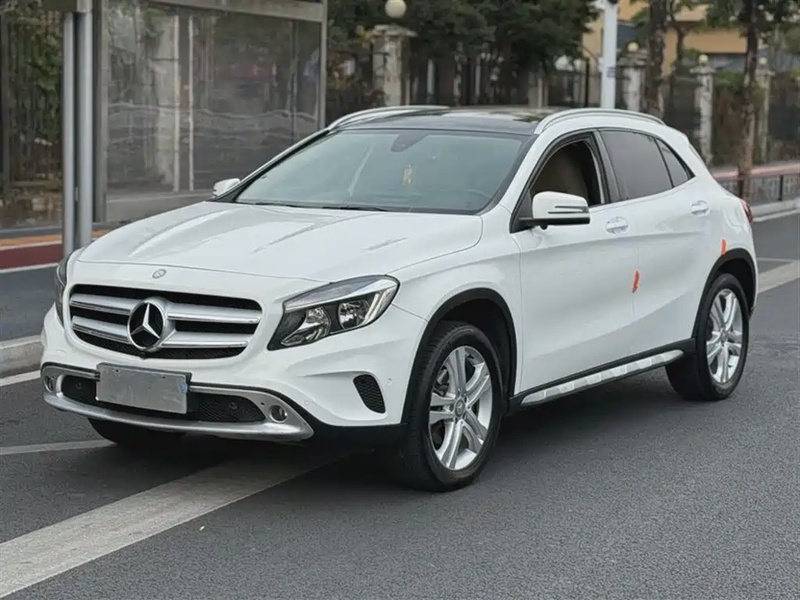 Mercedes-Benz GLA-Class