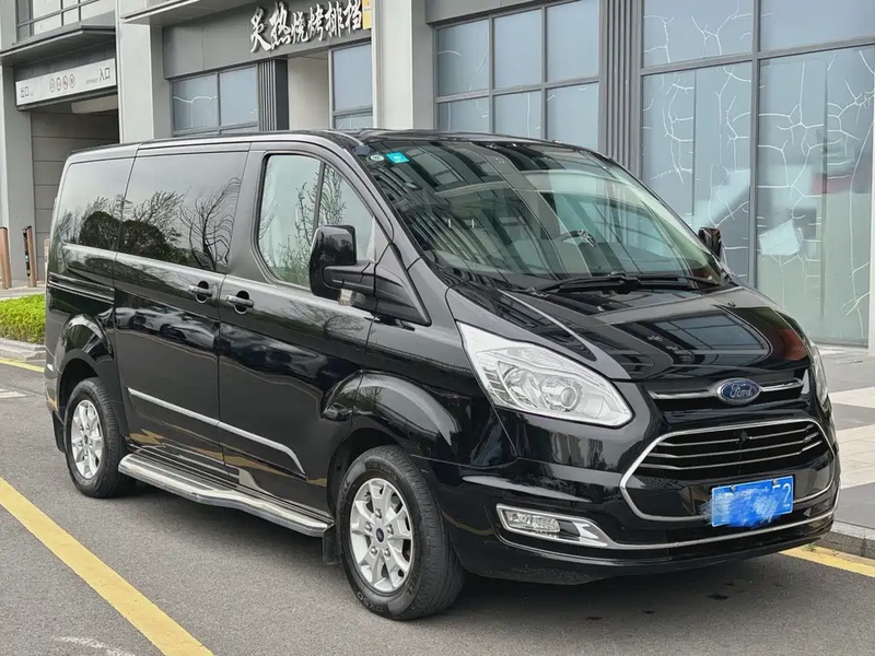 Ford Tourneo