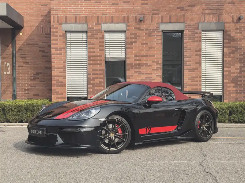 Porsche 718
