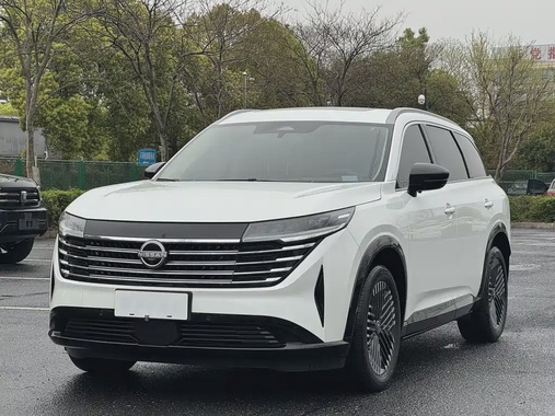Nissan Teramont 2024