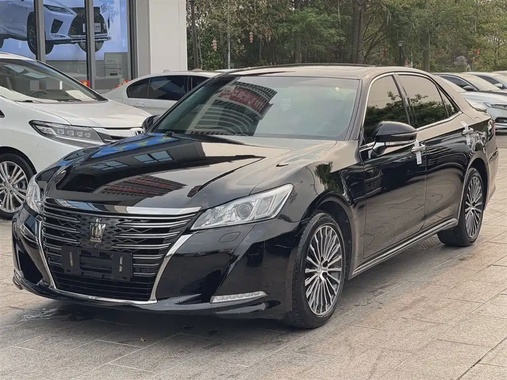 Toyota Crown 2019