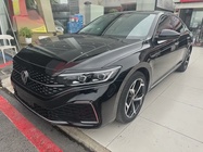 Volkswagen Passat 2023