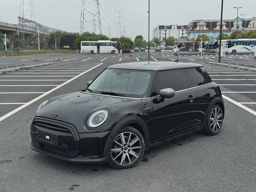 MINI Other 2021