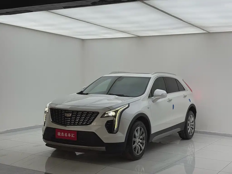 Cadillac XT4