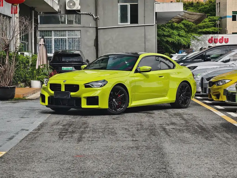 BMW M2