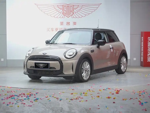 MINI Other 2022