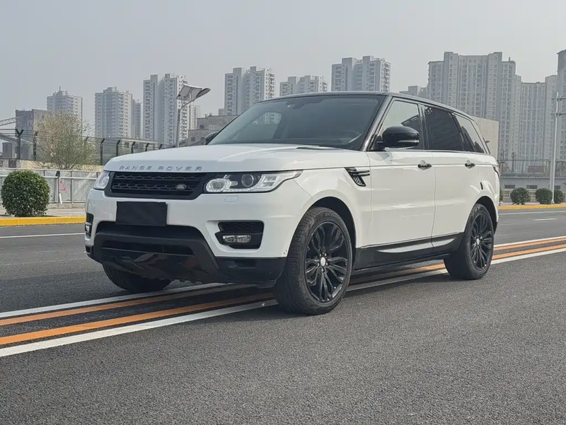 Land Rover Sport