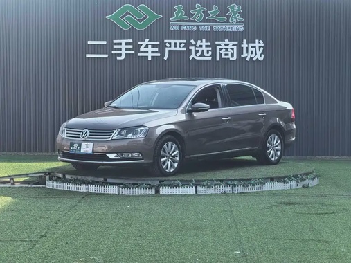 Volkswagen Magotan 2013