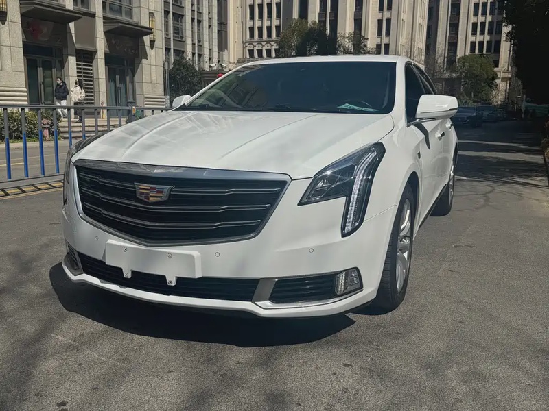 Cadillac XTS