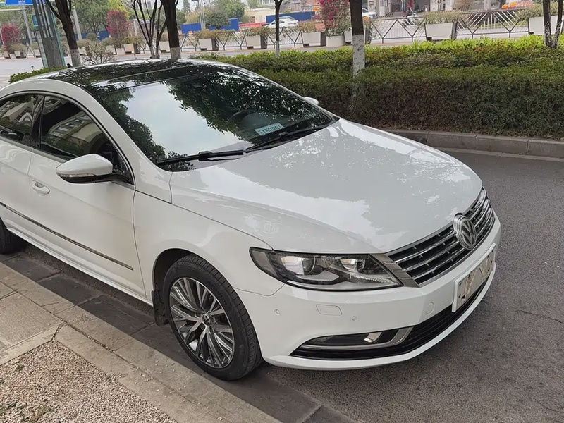 Volkswagen CC