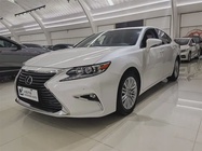 Lexus ES 2017