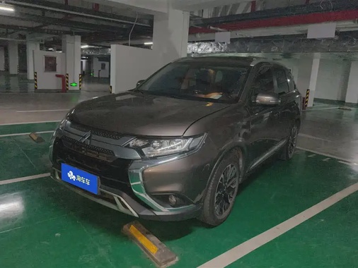 Mitsubishi Outlander 2021