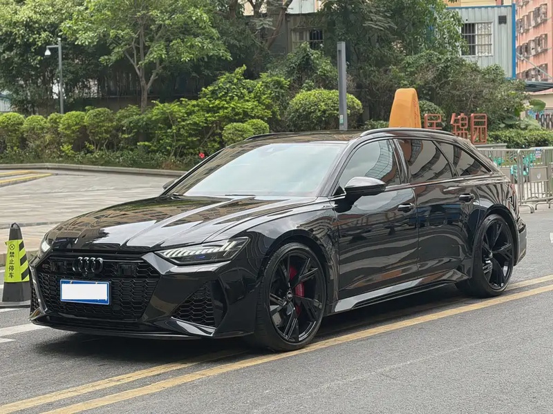 Audi RS 6