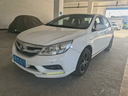 BYD Surui 2016