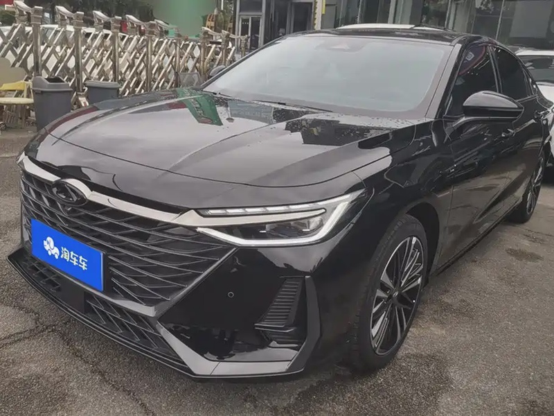 Chery Arrizo 8