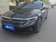 Volkswagen Sagitar 2022