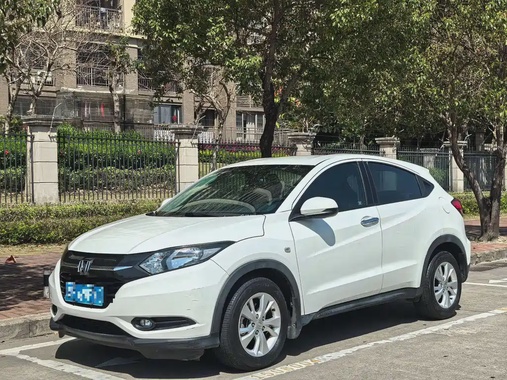 Honda Vezel 2016