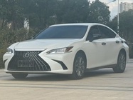 Lexus ES 2024