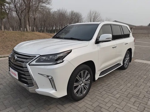 Lexus LX 2016