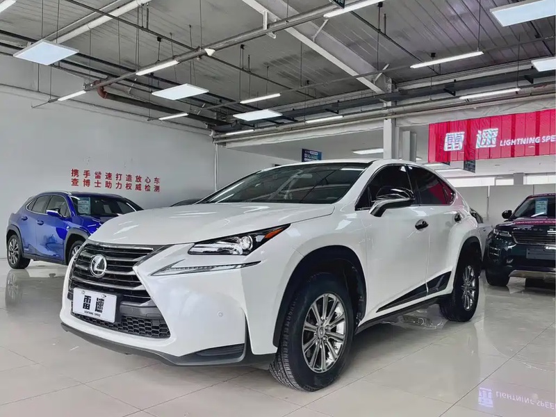 Lexus NX