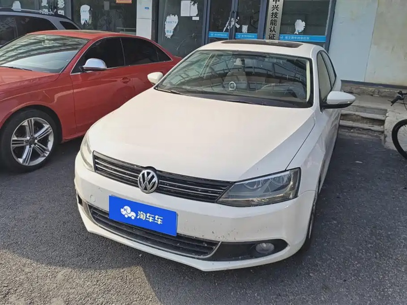 Volkswagen Sagitar