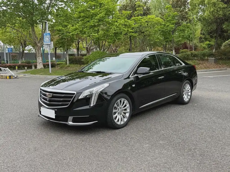 Cadillac XTS