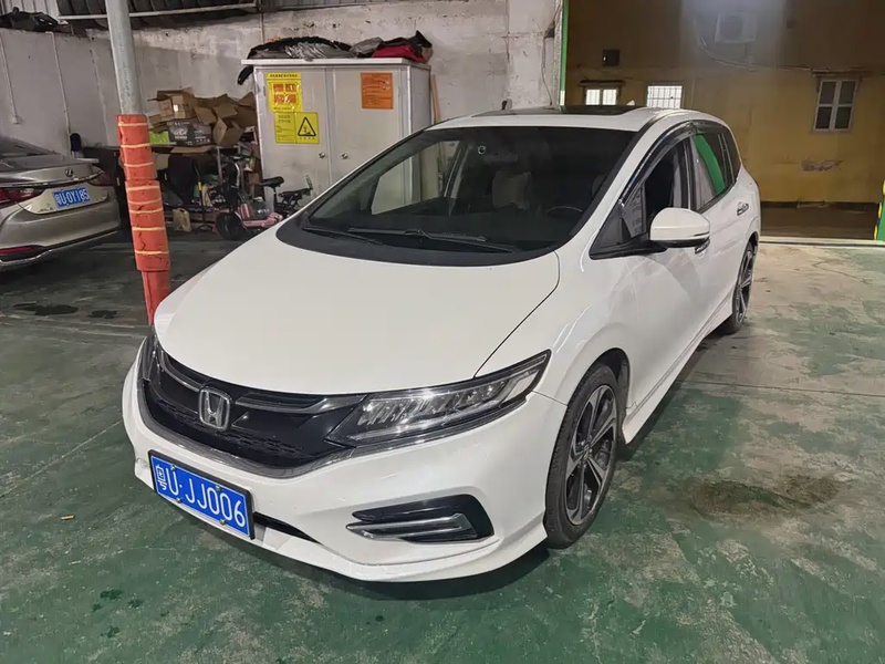 Honda Jade