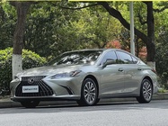 Lexus ES 2024