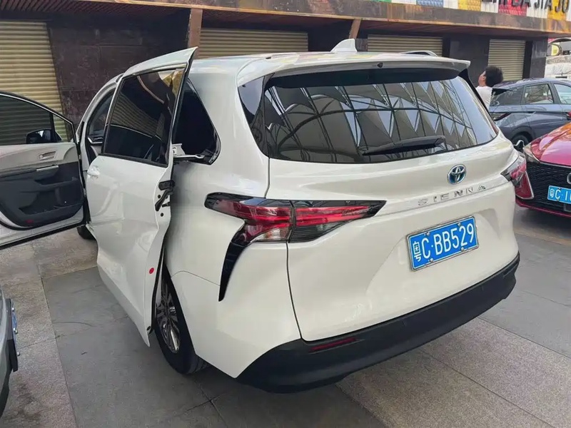 Toyota Sienna